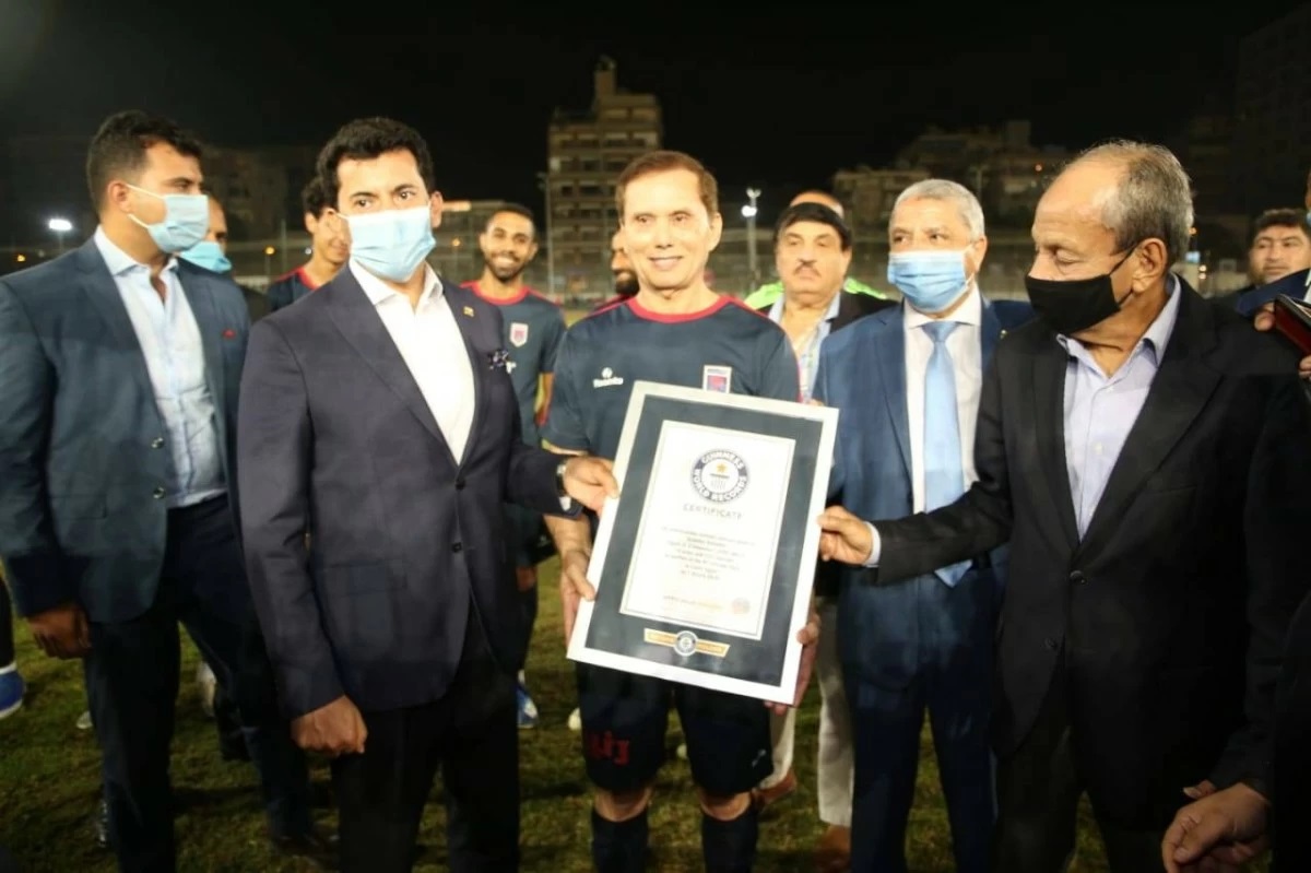 بالفيديو: كواليس معاناة بهادر قبل إنجاز جينيس