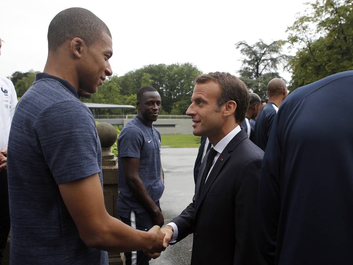 Macron confirms advising Mbappe to remain in France