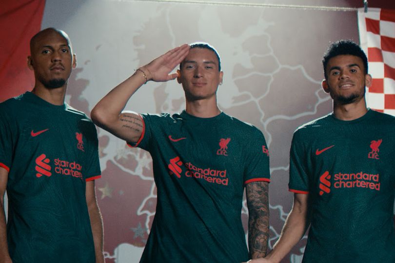 liverpool reserve kit