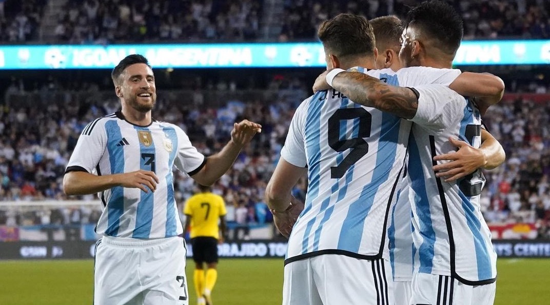 منتخب الأرجنتين يهدد رقم إيطاليا القياسي في سلسلة اللاهزيمة 
