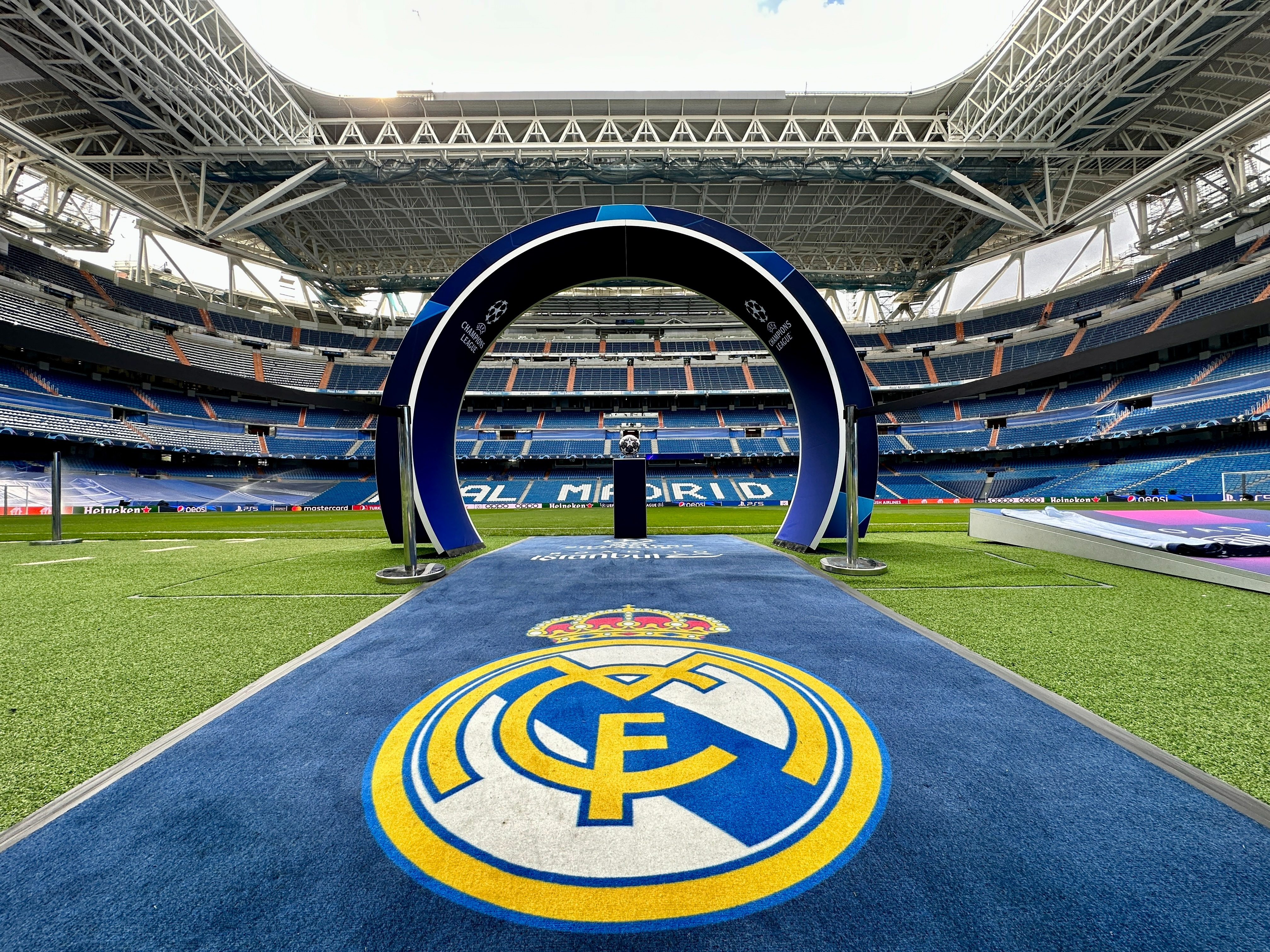Real Madrid accused of " Financial unfair Play process"