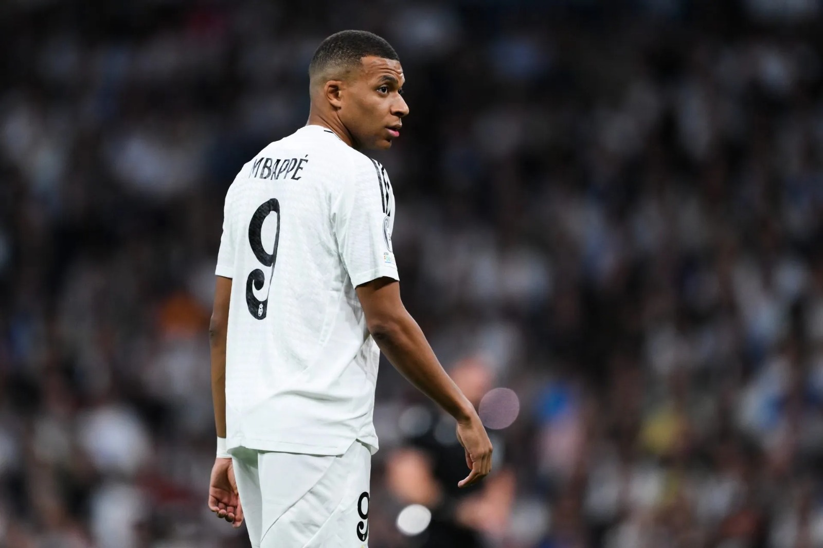 Mbappe causes a crisis in Real Madrid!