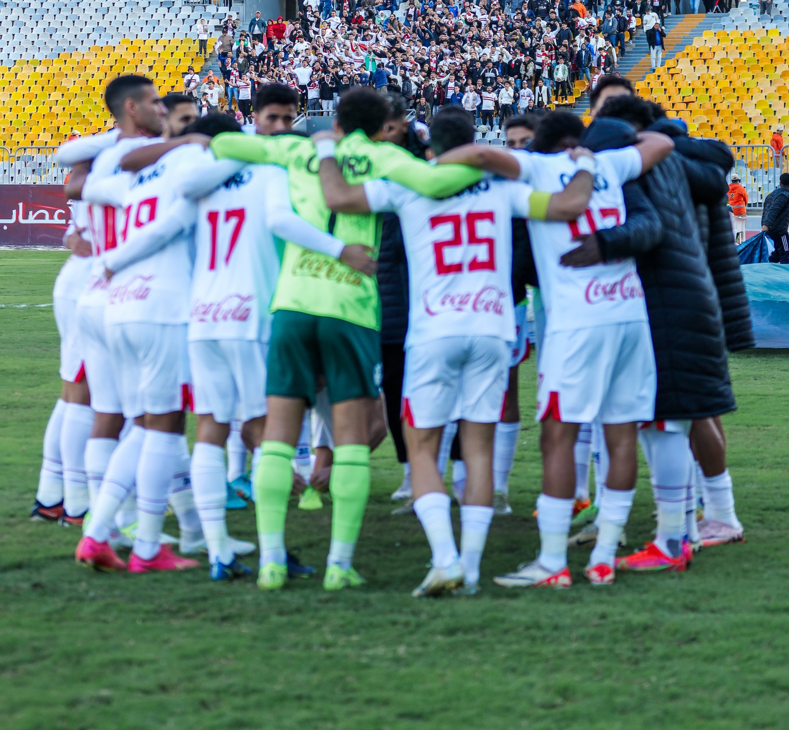 أزمات تجديد العقود تهدد استقرار الزمالك!