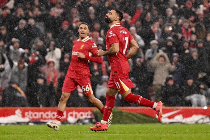 محمد صلاح يودّع أرنولد برسالة مؤثرة