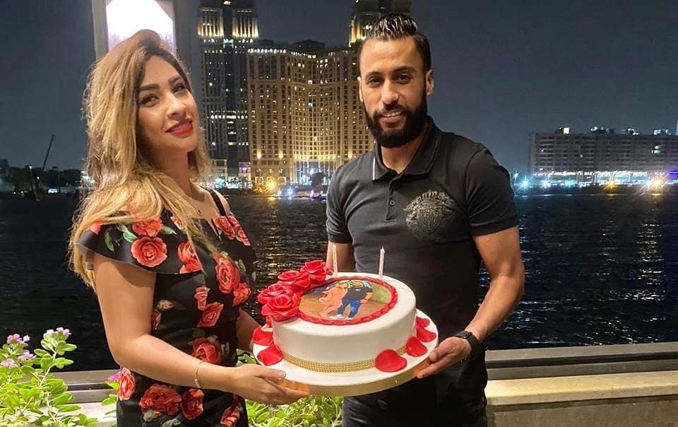 نقل قائد النادي الأهلي إلى المستشفى