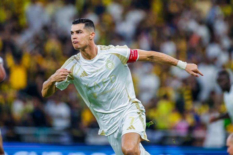 شروط رونالدو للبقاء مع النصر