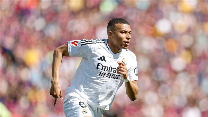 Paris Saint-Germain is suing Mbappé