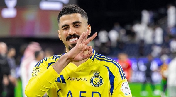 النصر يغري لاجامي بعرض خرافي
