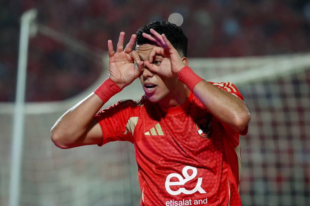 إمام عاشور يعتذر لمدرب الفراعنة 