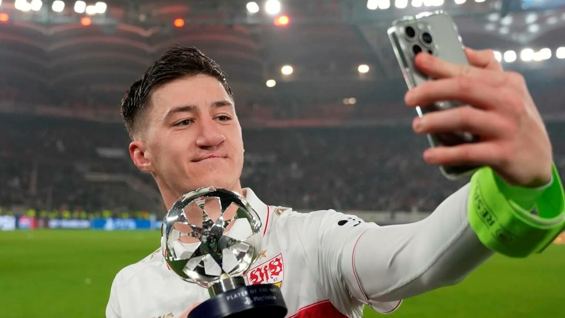 لاعب شتوتجارت ينتظر تحرك ريال مدريد