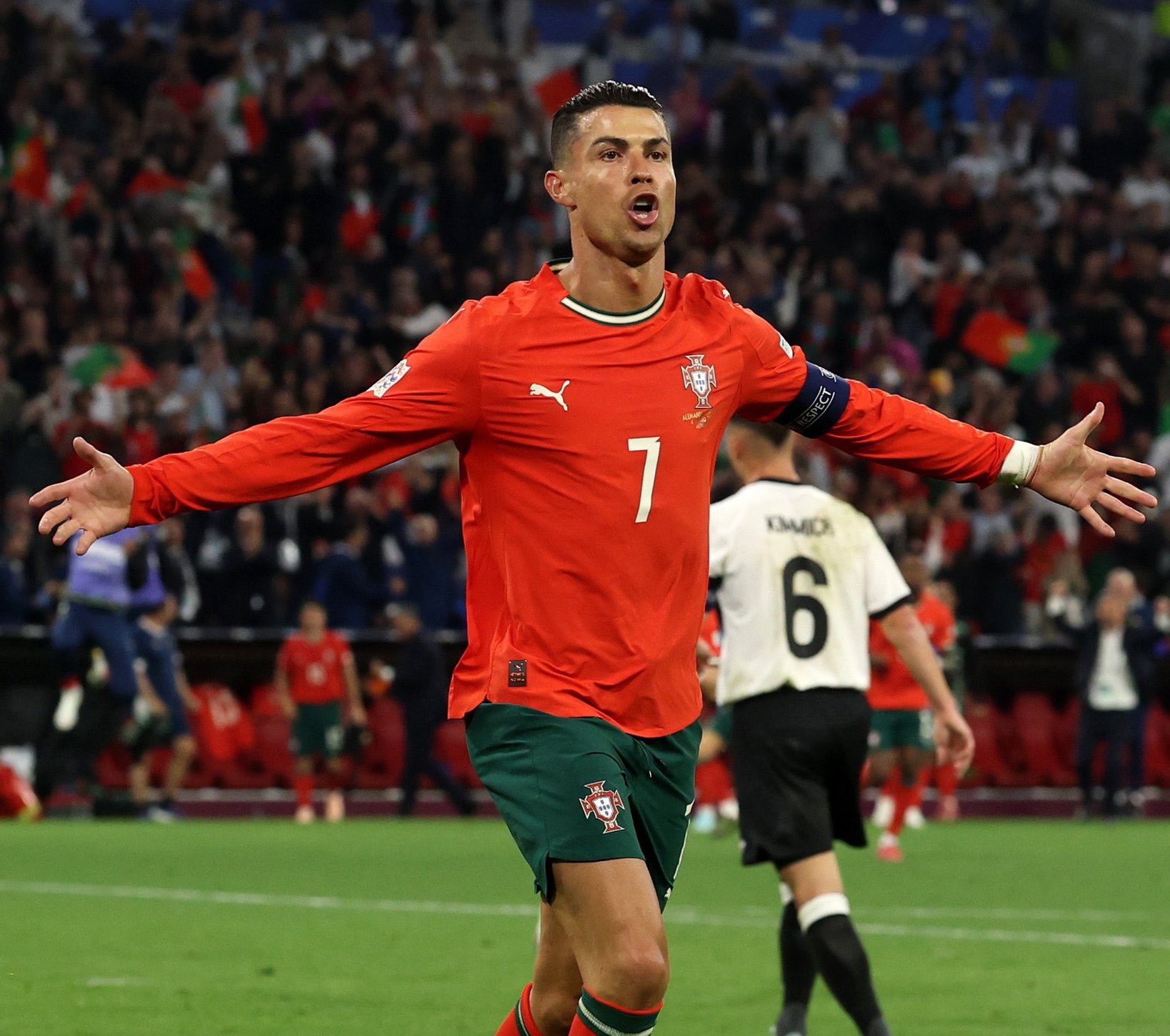 رونالدو يحقق 3 أرقام تاريخية جديدة مع البرتغال