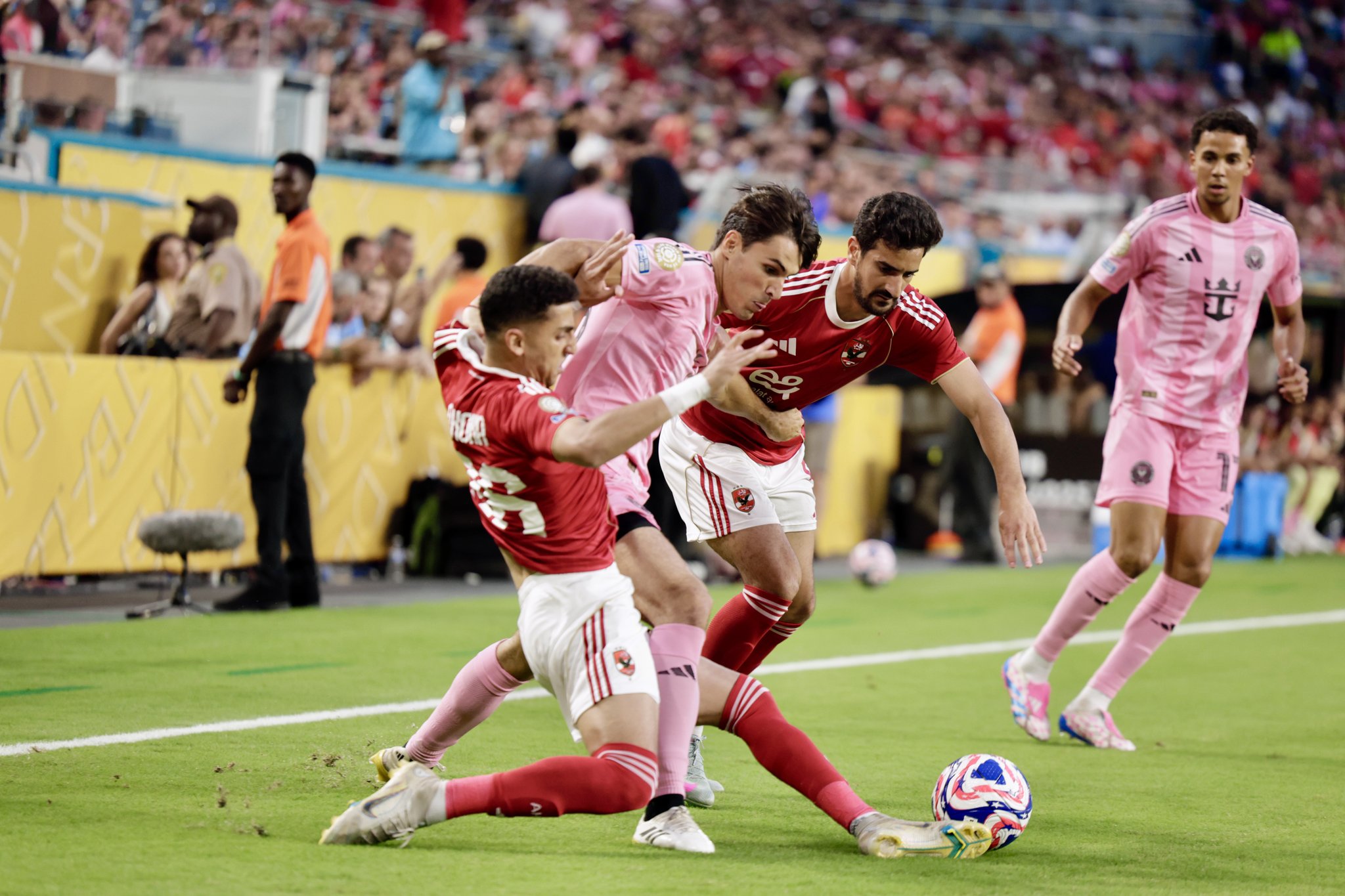 غياب كوكا عن مران الأهلي