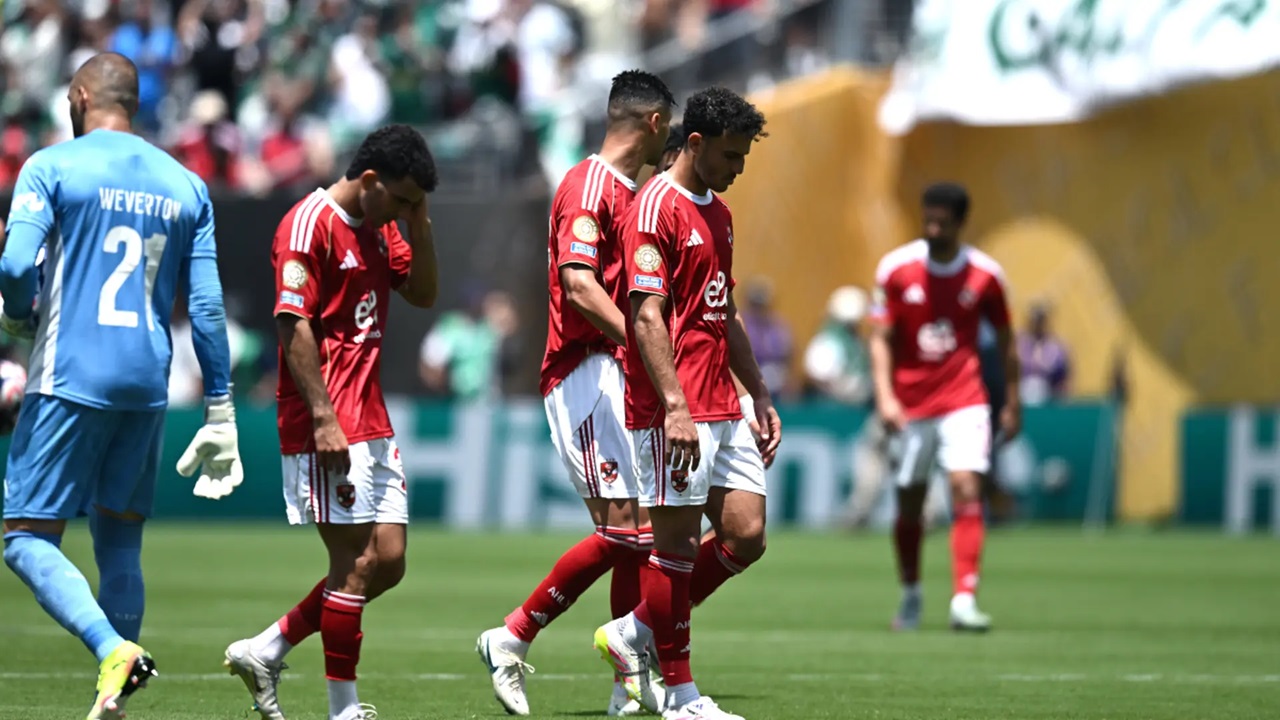  الأهلي يتفوق على عمالقة مونديال الأندية