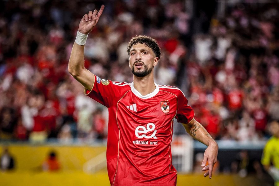الأهلي يرد بعقوبة صارمة على وسام