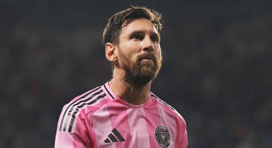 ميسي يقود ميامي لفوز ساحق بالدوري الأمريكي