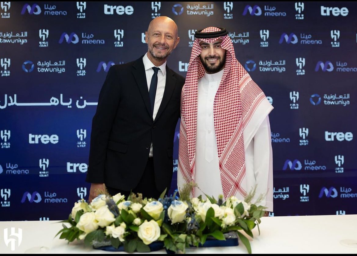 آل الشيخ يغادر الهلال!