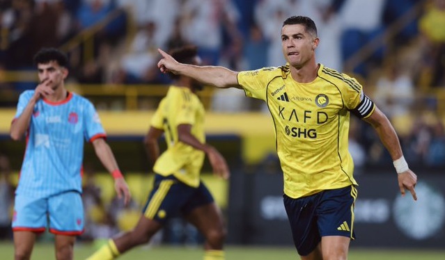 Ronaldo ignites the all-time top scorer race in the Roshn League