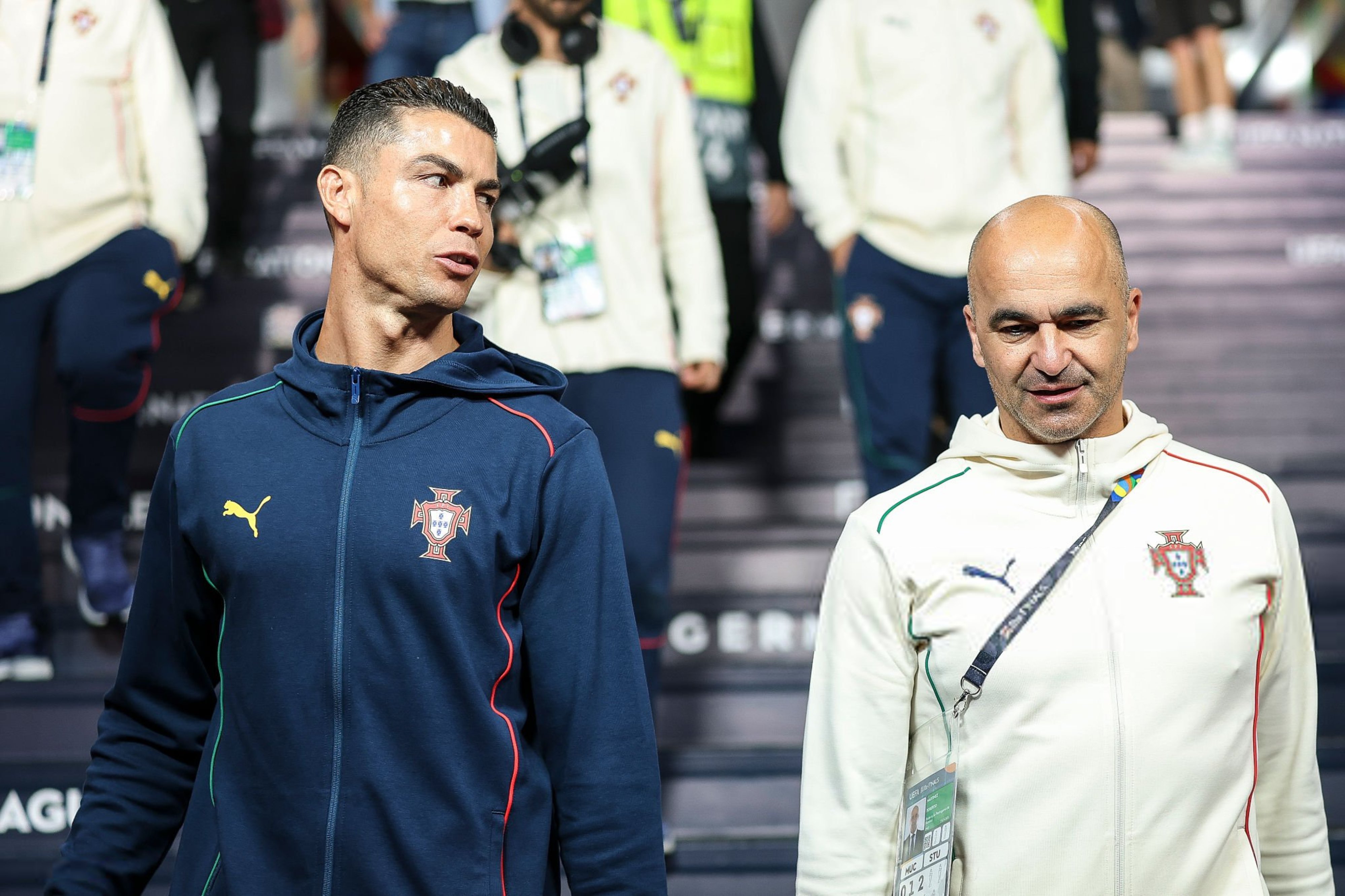 Armed robbery at Portugal coach's home