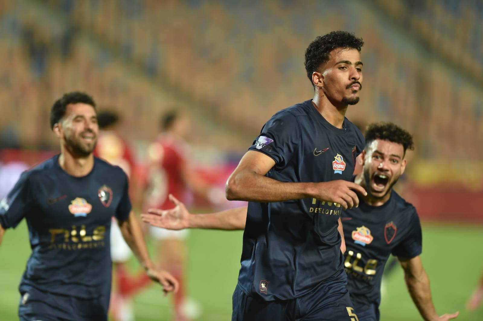 نجم الزمالك يماطل في تمديد عقده!