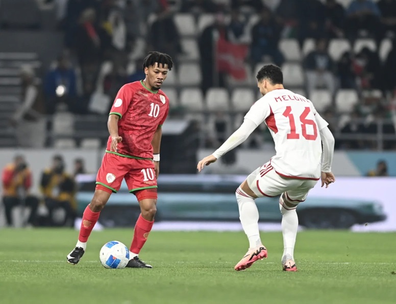 العُماني لتجاوز الإماراتي في الملحق المونديالي