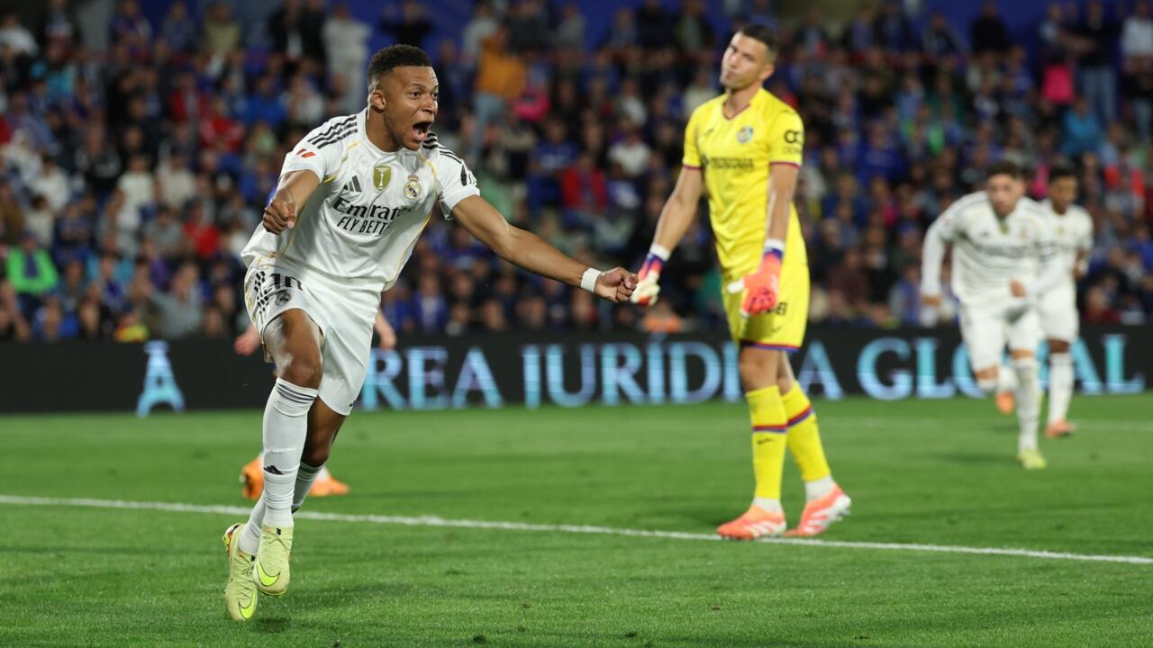 Mbappé's brilliance continues... 11 goals in 11 matches
