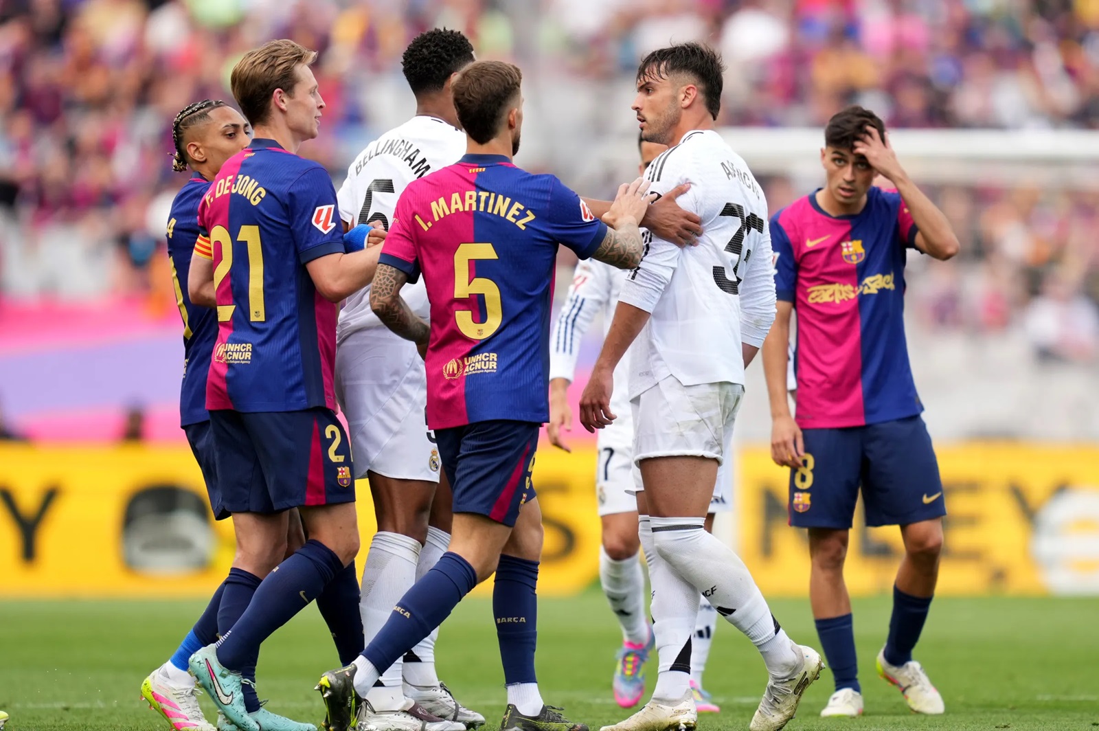برشلونة يحسم موقفه من الميركاتو الشتوي