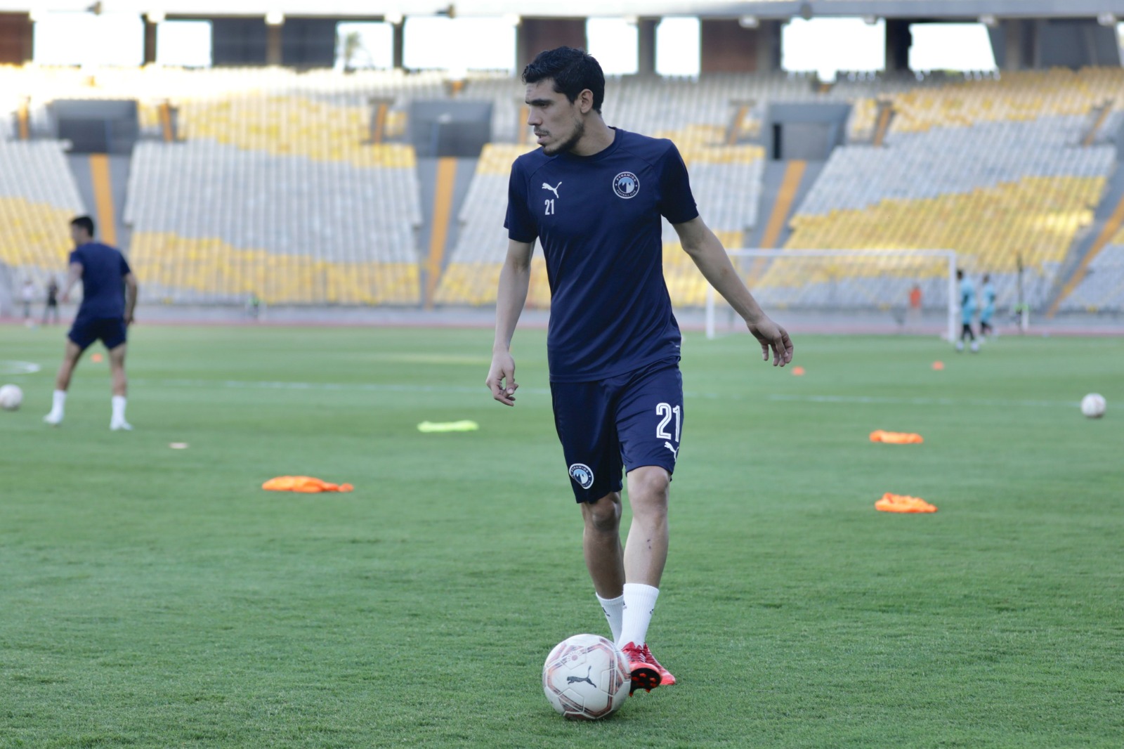 الأهلي يخطط لضم نجم بيراميدز