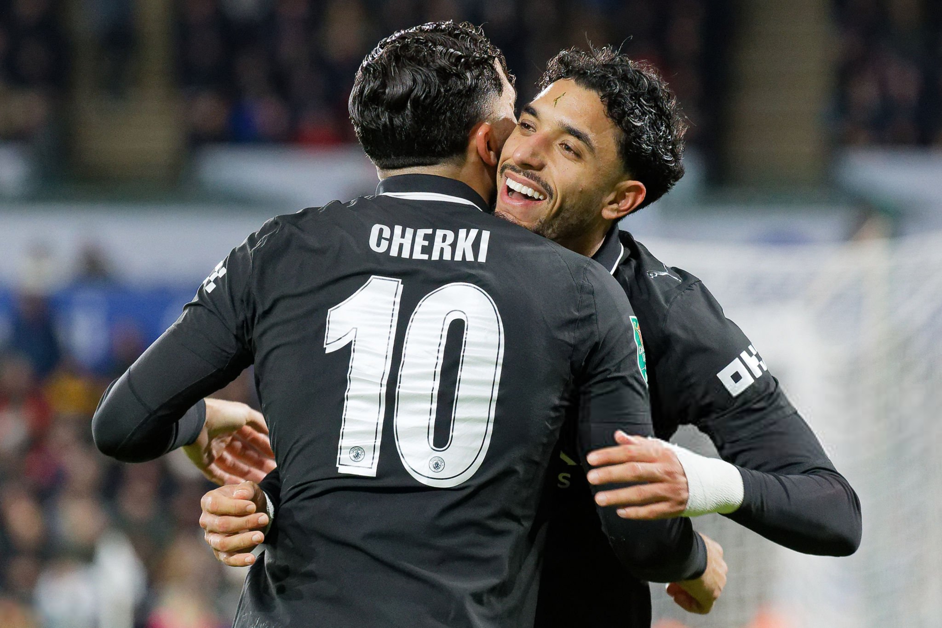 السيتي ونيوكاسل إلى ربع نهائي كأس الرابطة