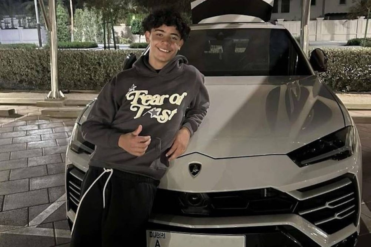 نجل كريستيانو يدخل عالم السيارات الفارهة!
