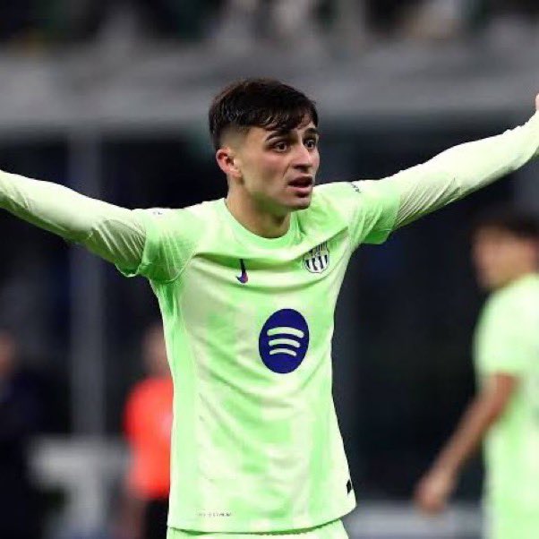 بيدري ينقلب على برشلونة