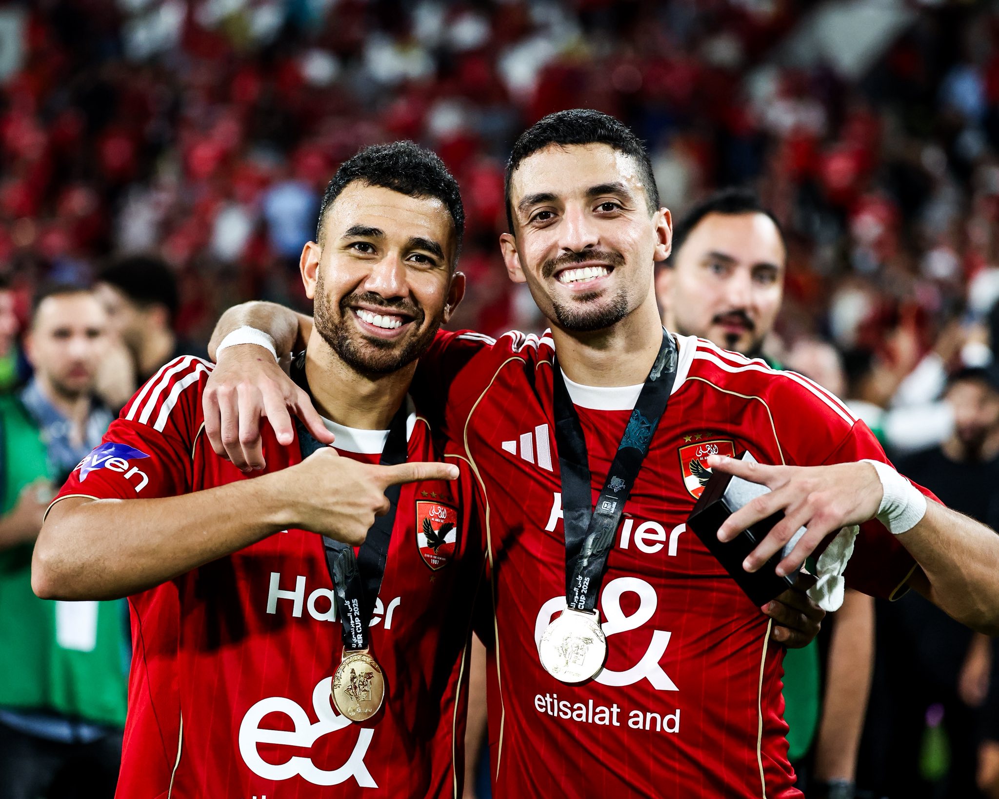 انضمام مفاجئ لنجمي الأهلي والزمالك لمنتخب مصر