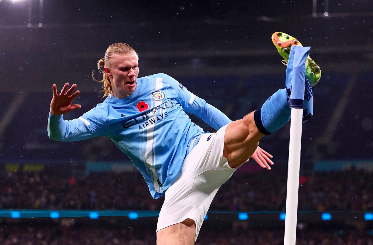 أسرع النجوم تسجيلًا لـ100 هدف في البريميرليج