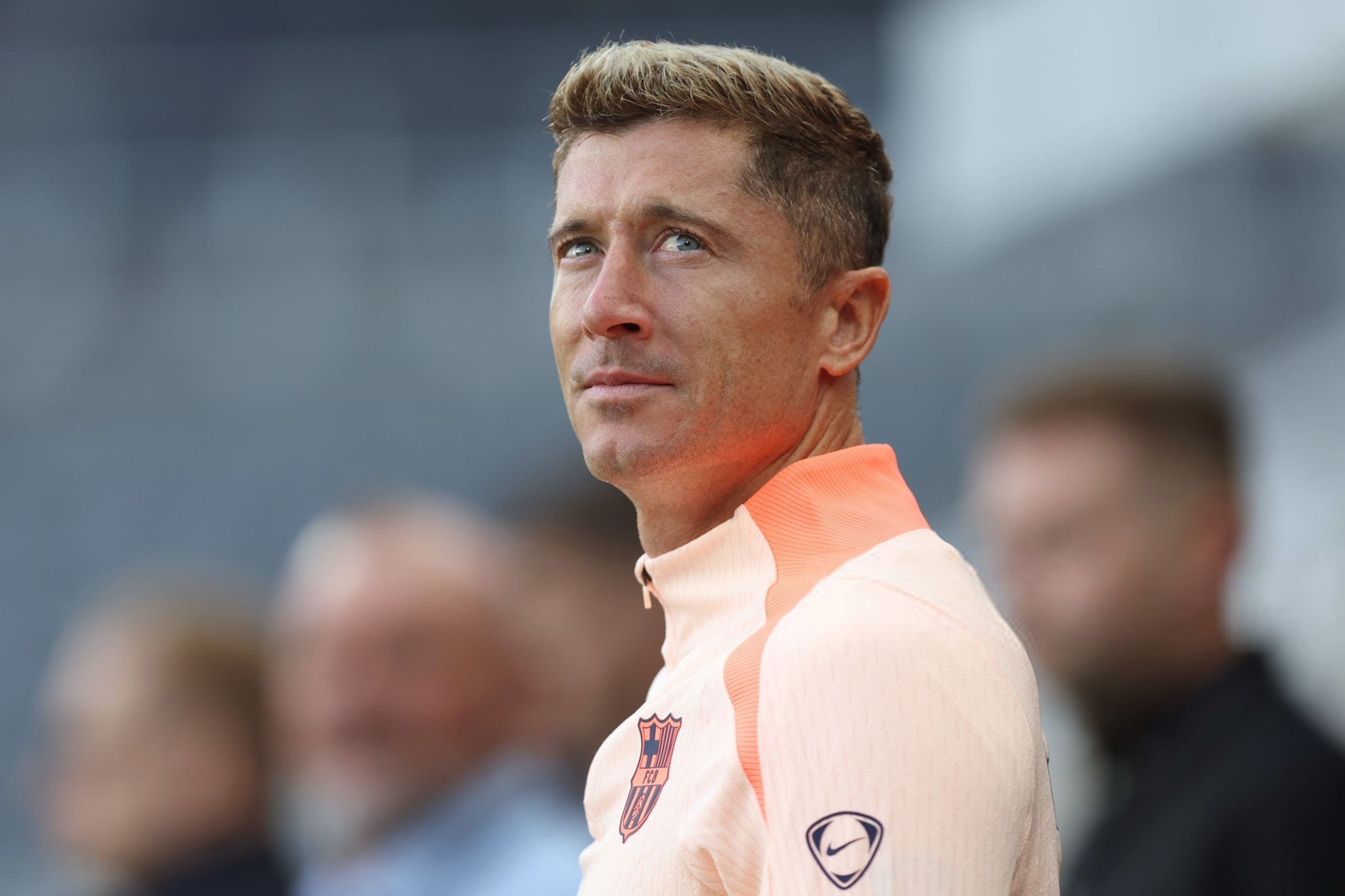 الهلال والنصر في سباق لخطف ليفاندوفسكي