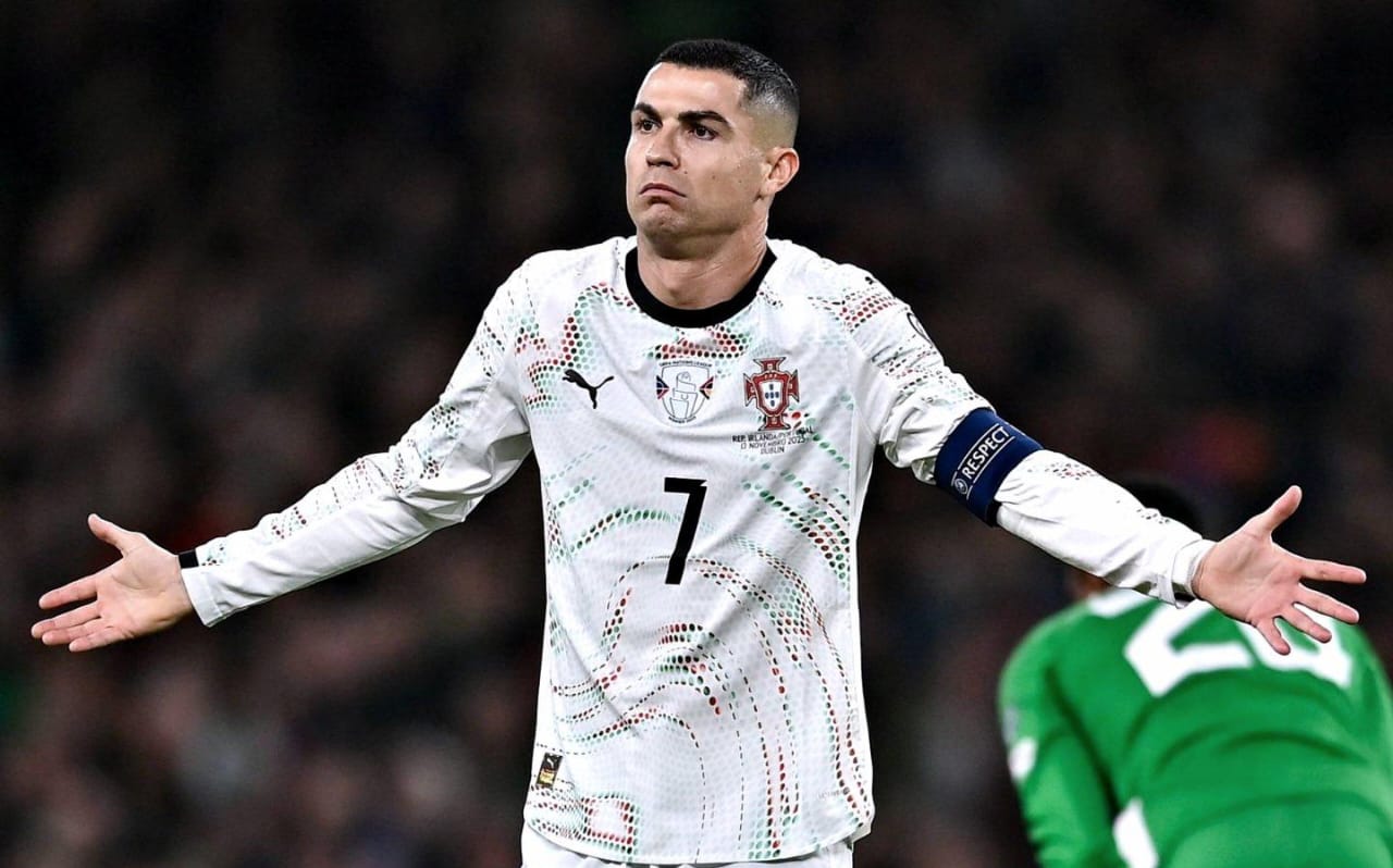 أيرلندا تصعق البرتغال في ليلة طرد رونالدو