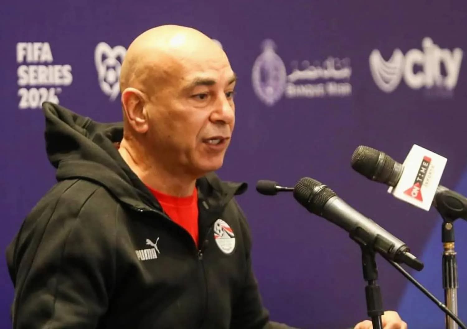 حسام حسن يفتح النار على منتقدي منتخب مصر