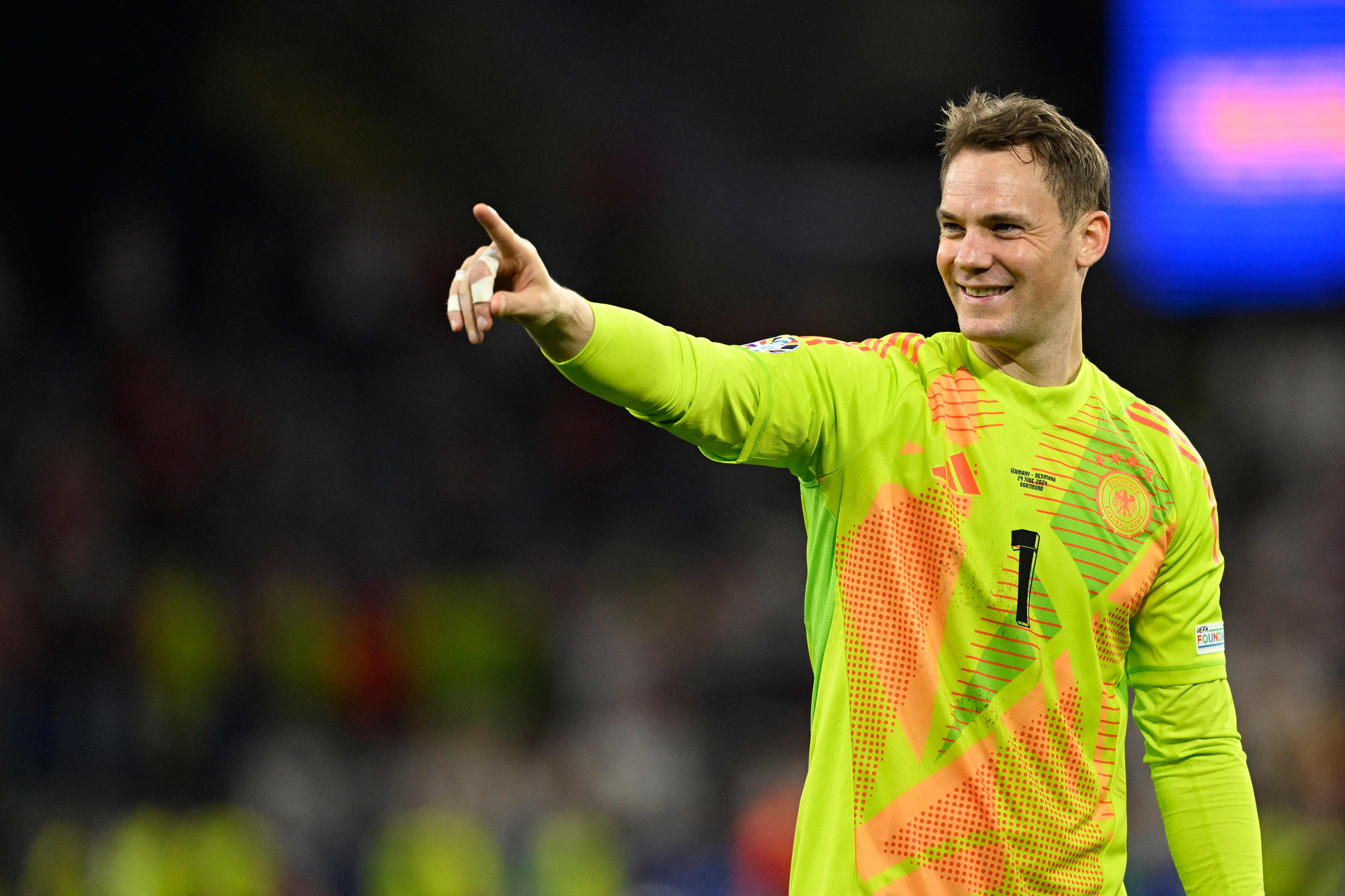 موقف مانويل نوير.. غامض!