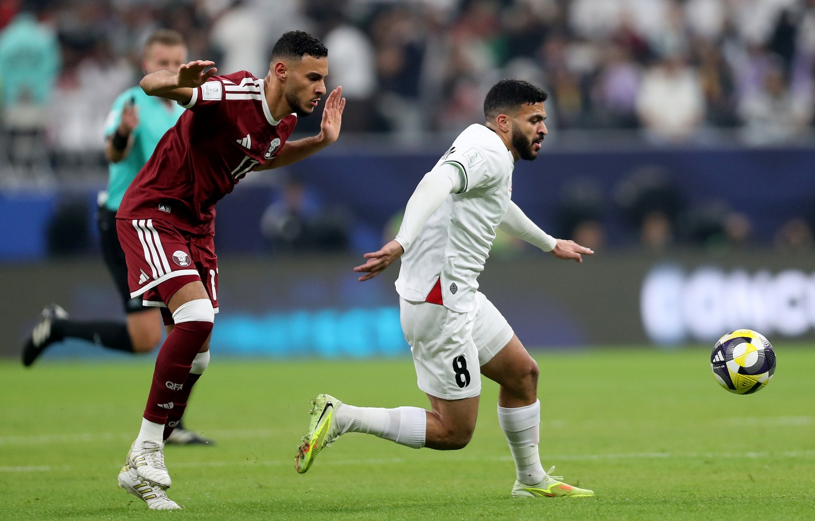 الشباب السعودي يلاحق هدف الأهلي والزمالك