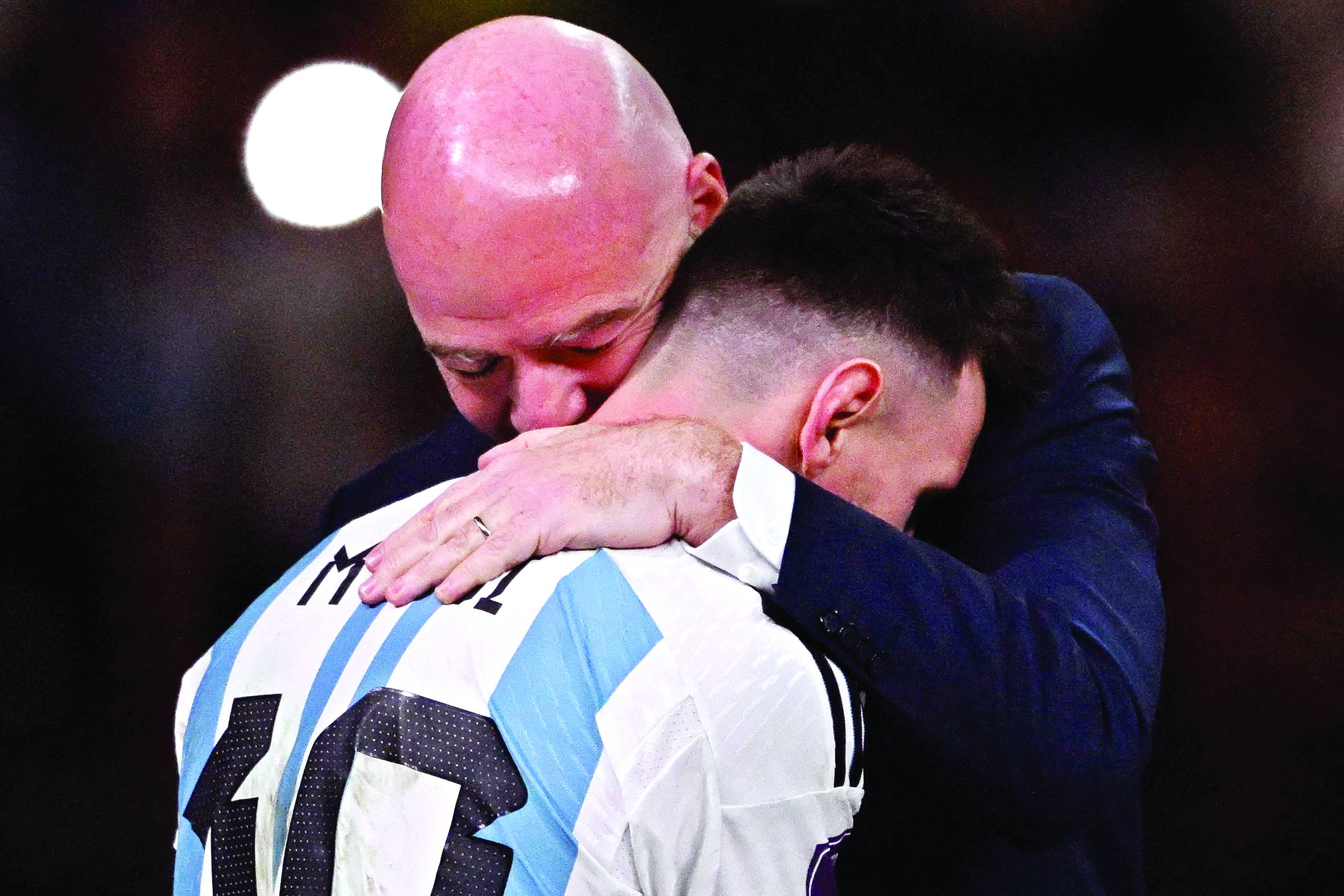 ميسي والمونديال.. قرارٌ مؤجل يزيد الغموض!