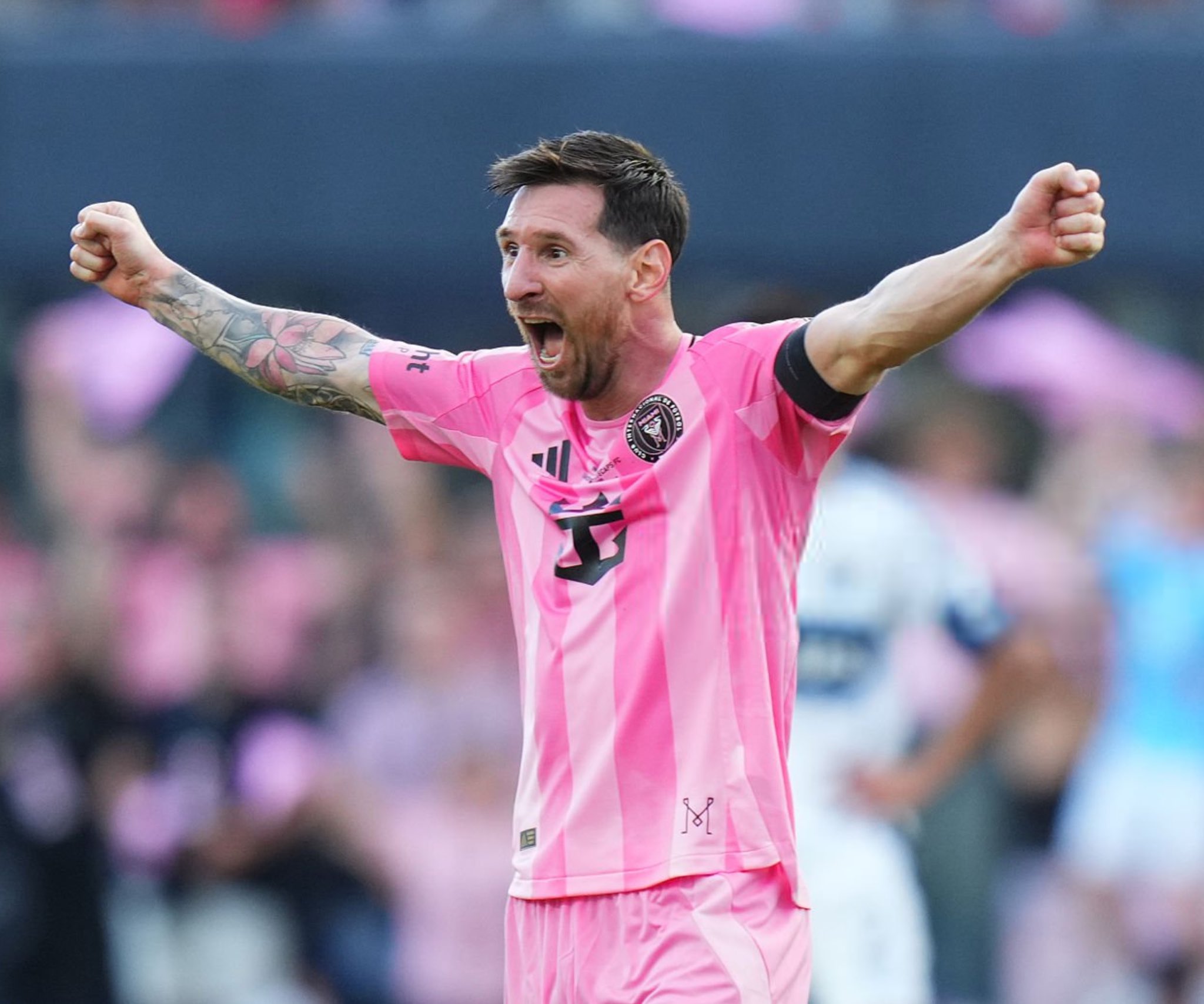 ميسي يقود ميامي لأول لقب للدوري الأمريكي