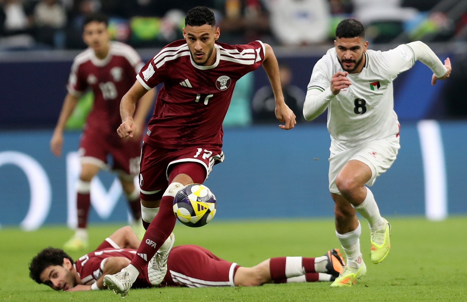 Qatar and Tunisia... their last chance in the Arab Cup