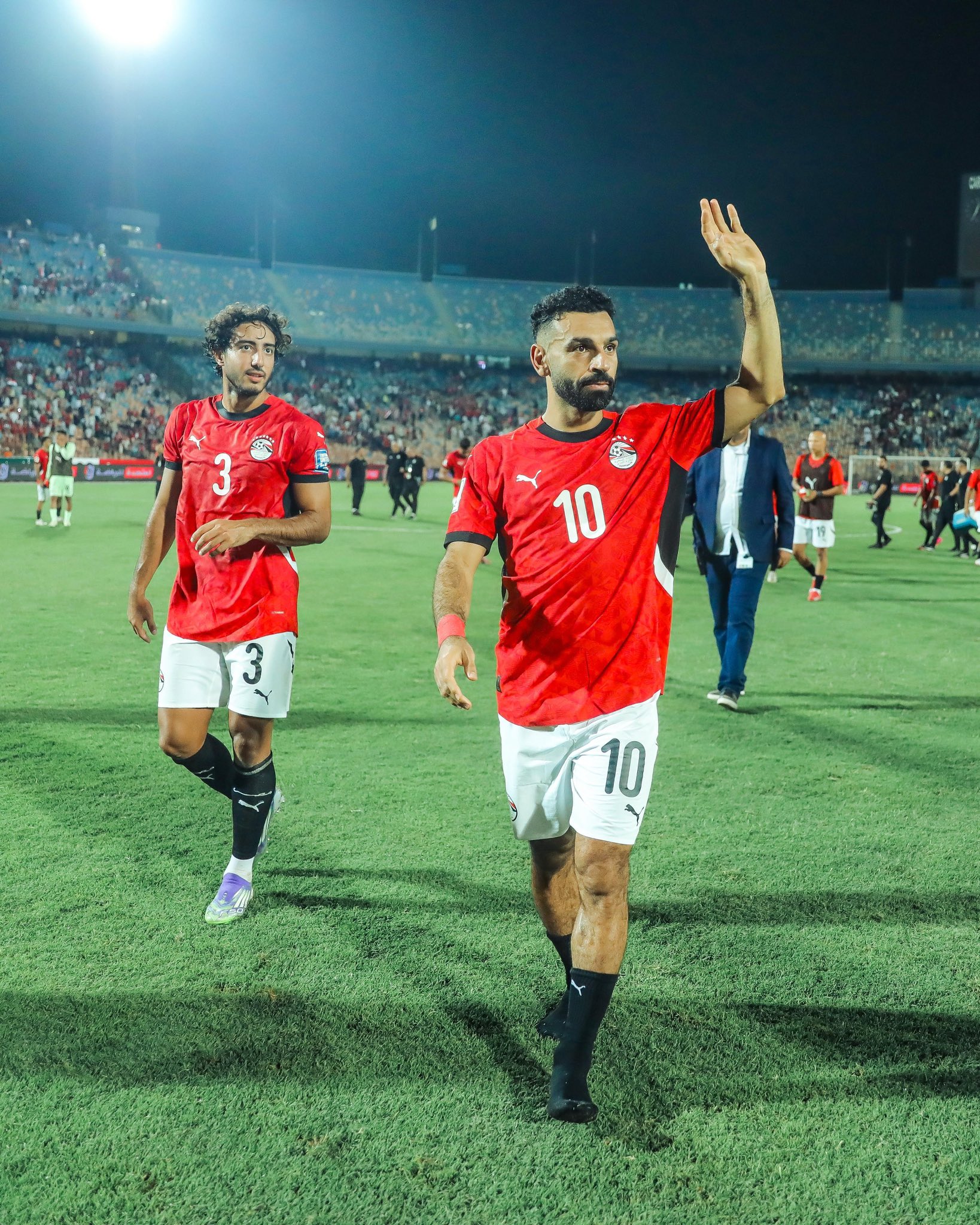 كم قائد عربي صوت لمحمد صلاح في 