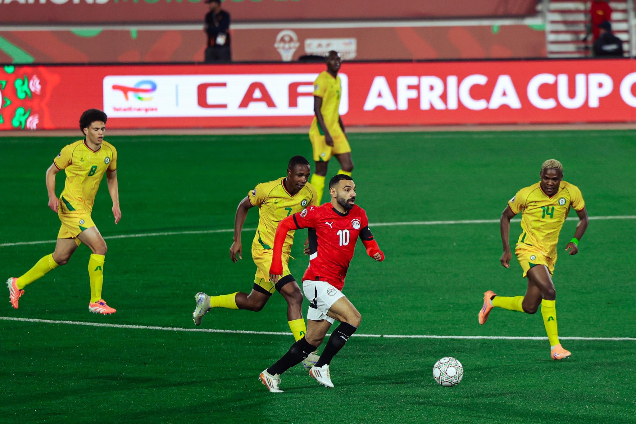 محمد صلاح يقود الفراعنة لفوز قاتل بأمم أفريقيا