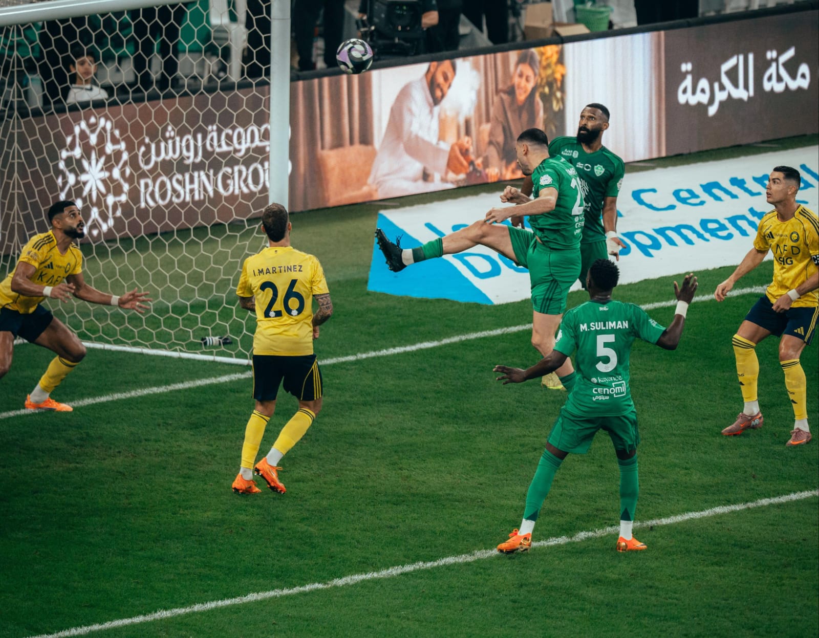 الأهلي يعيد كتابة التاريخ أمام النصر