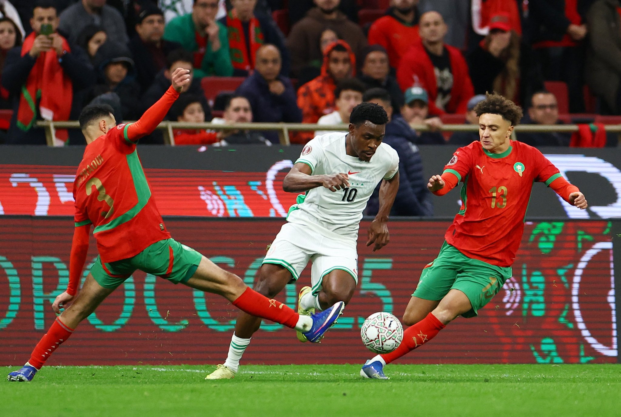 المغرب تهزم نيجيريا وتتأهل لنهائي الكان