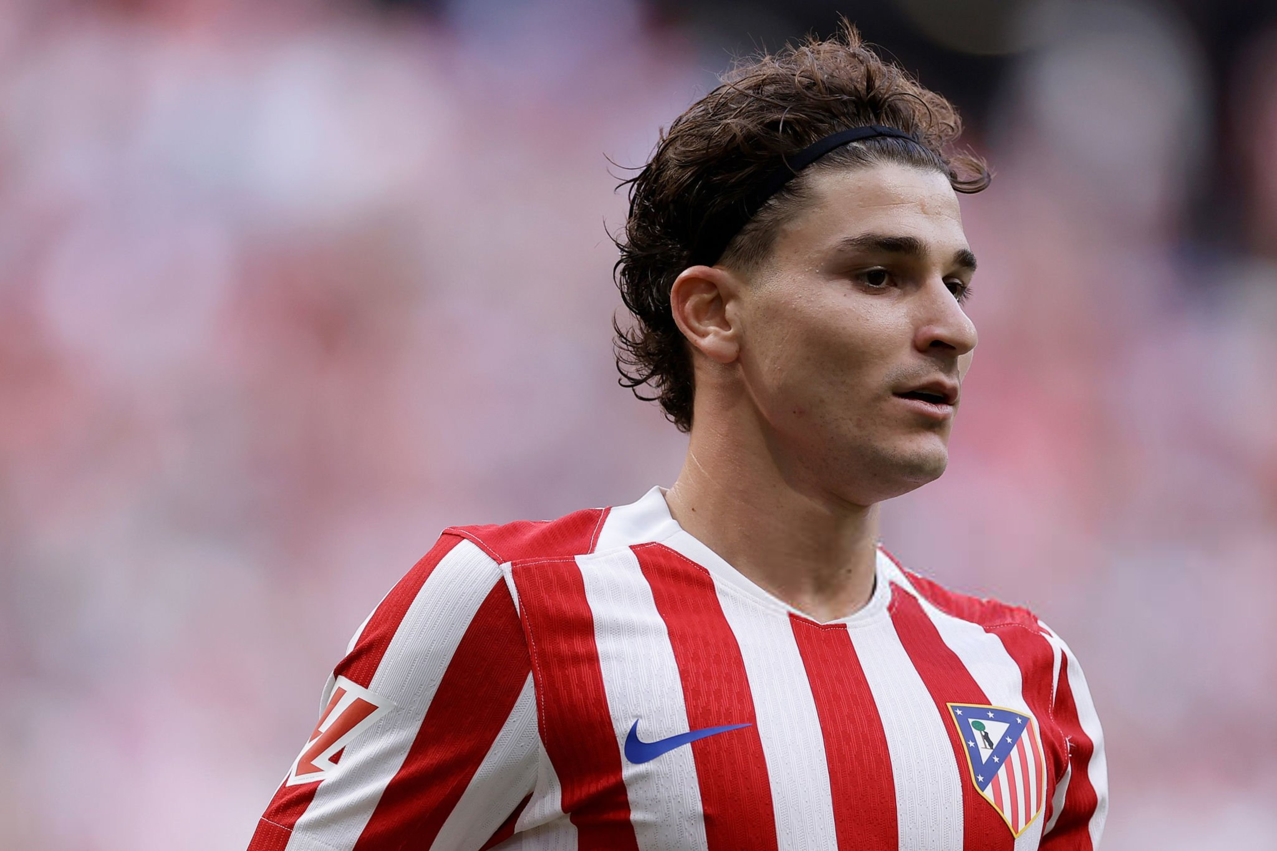 A negative streak haunts Alvarez with Atletico