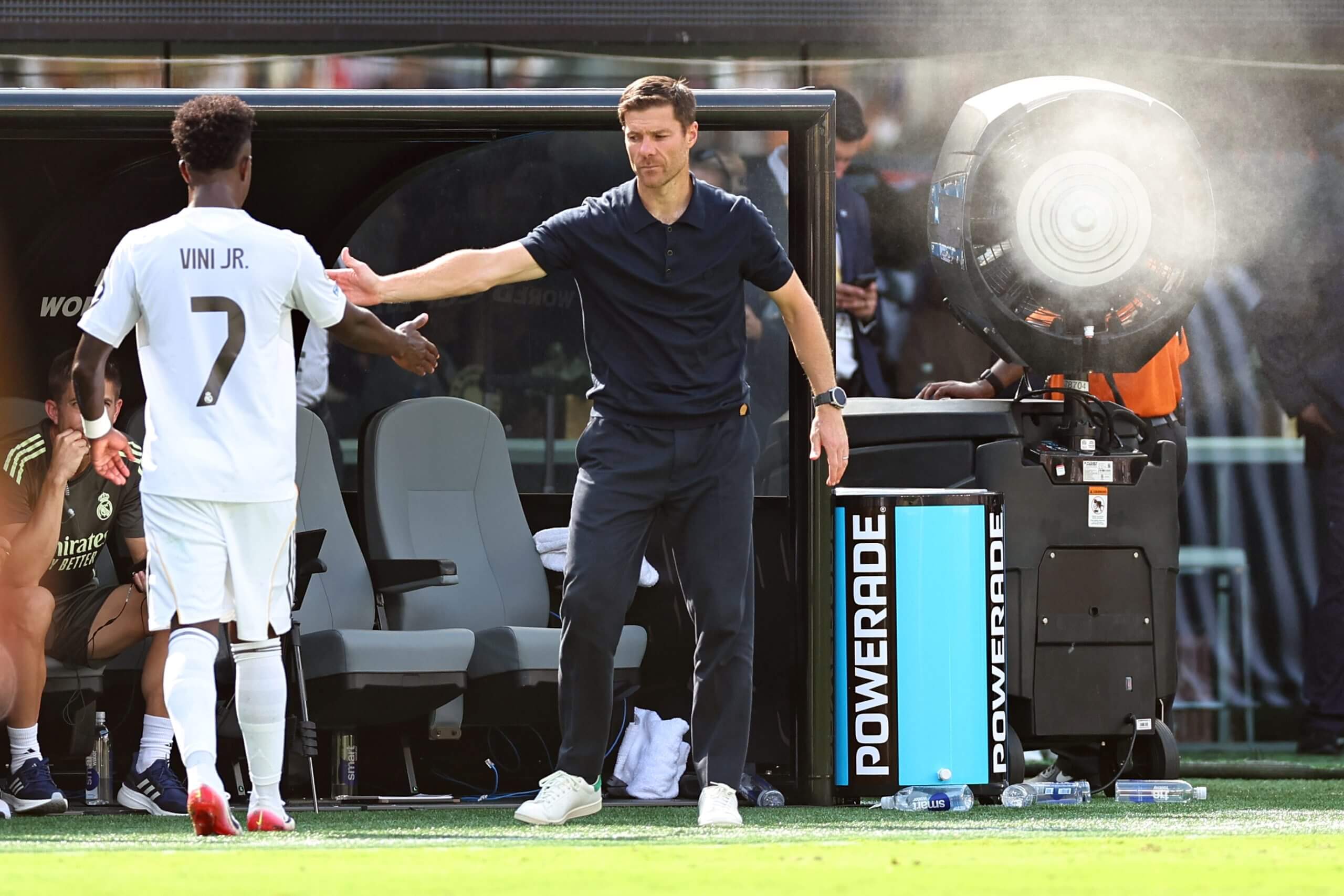 تغير مفاجئ في مستقبل فينيسيوس مع ريال مدريد