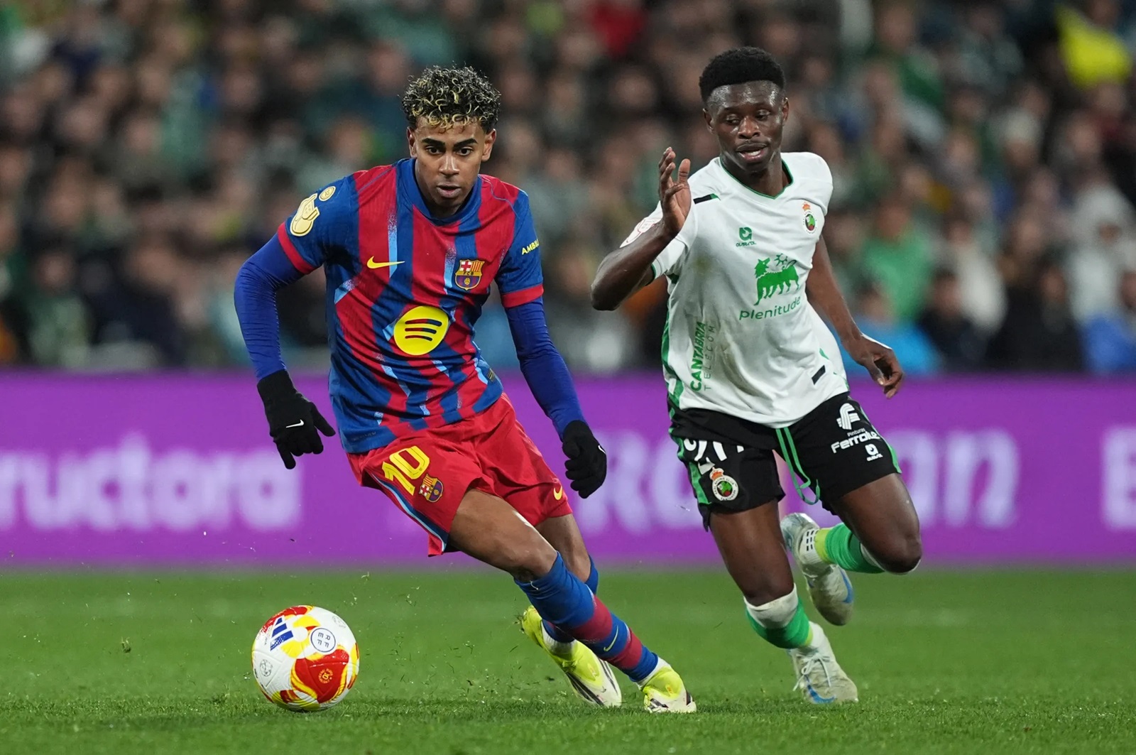 برشلونة يهزم راسينج  ويبلغ ربع نهائي الكأس