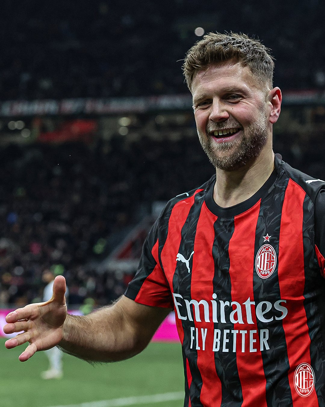 ميلان ينتزع فوزًا صعبًا من ليتشي