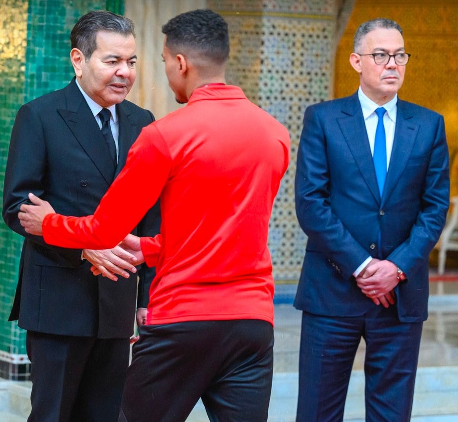 تكريم ملكي لوصيف إفريقيا