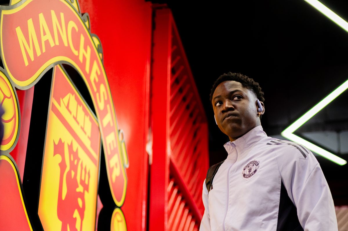 Maino decides his future with Manchester